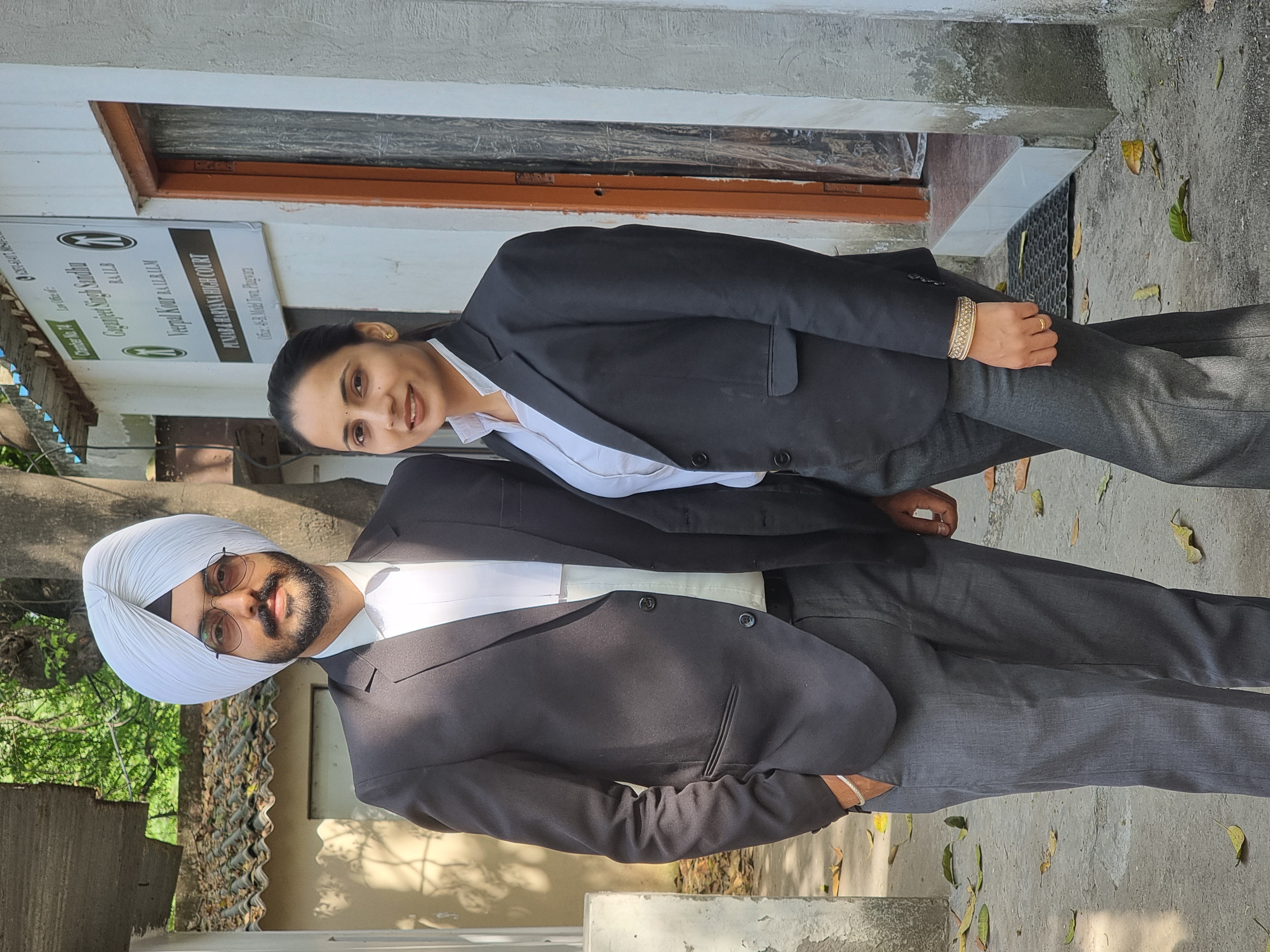 Experienced lawyer in Phagwara